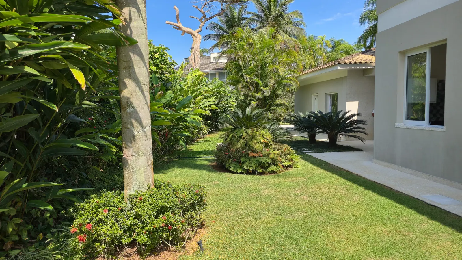 Área externa 4 — Iporanga, Guarujá, para temporada, Casa