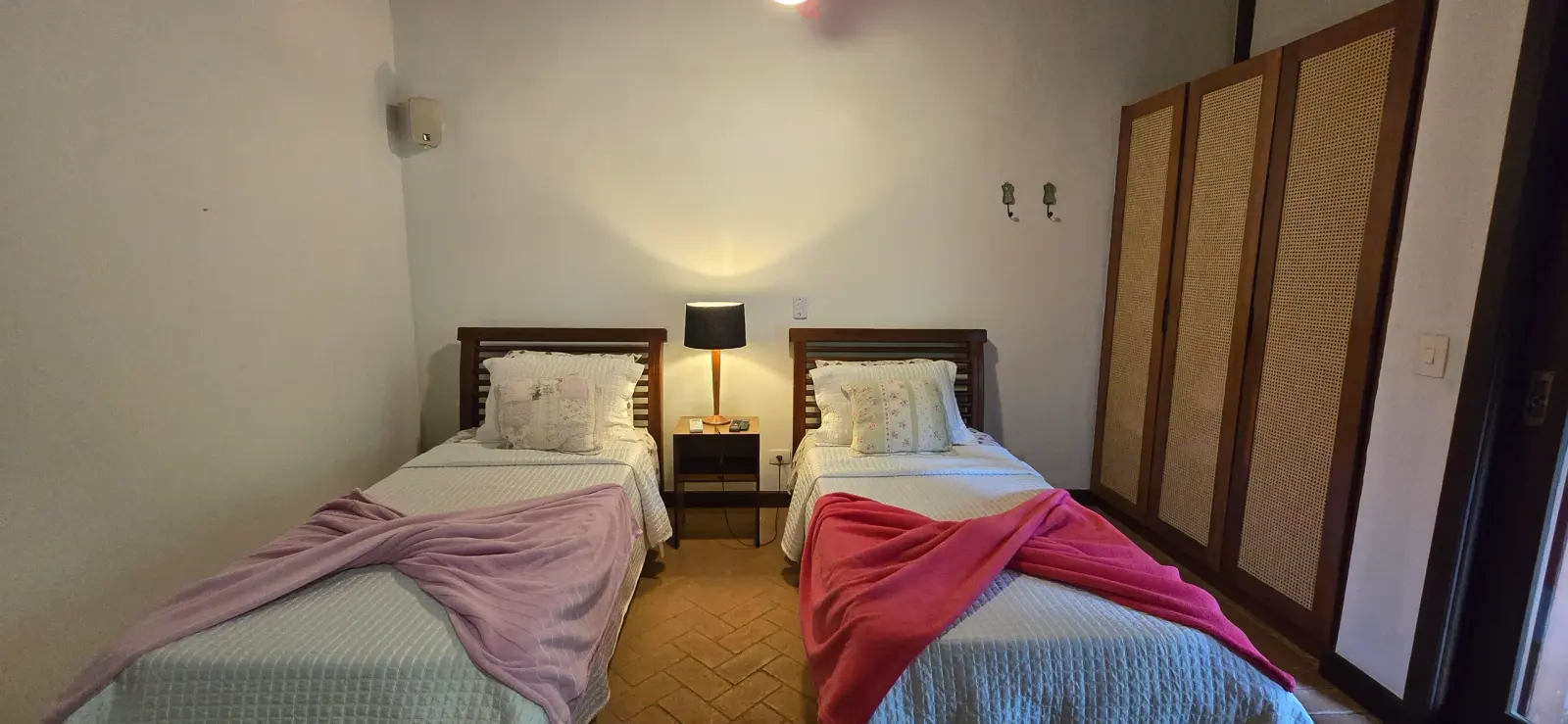 Suíte 8 — Iporanga, Guarujá, para temporada, Casa