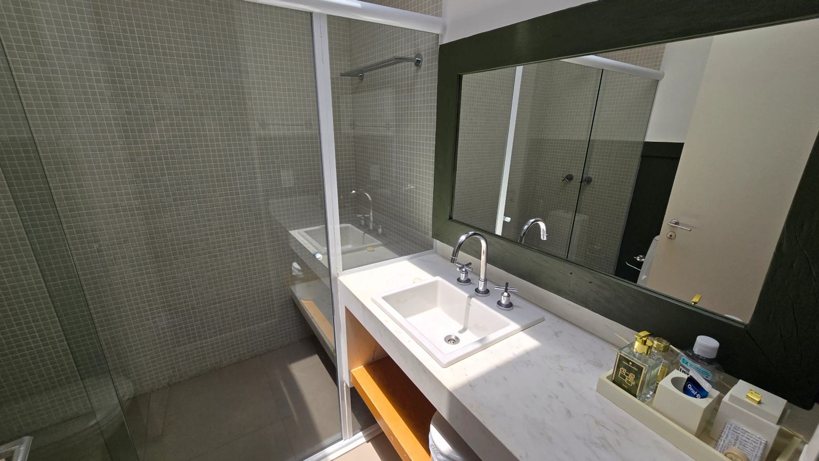 Suíte 8 — Fazenda Boa Vista, Porto Feliz, à venda e para locação, Casa