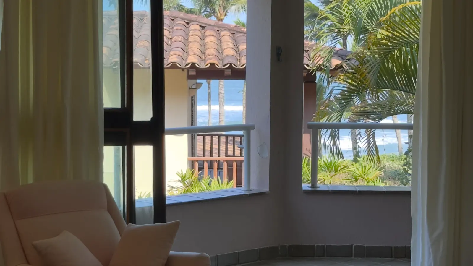Casa no condominio Iporanga praia de São Pedro para locação temporada (39)
