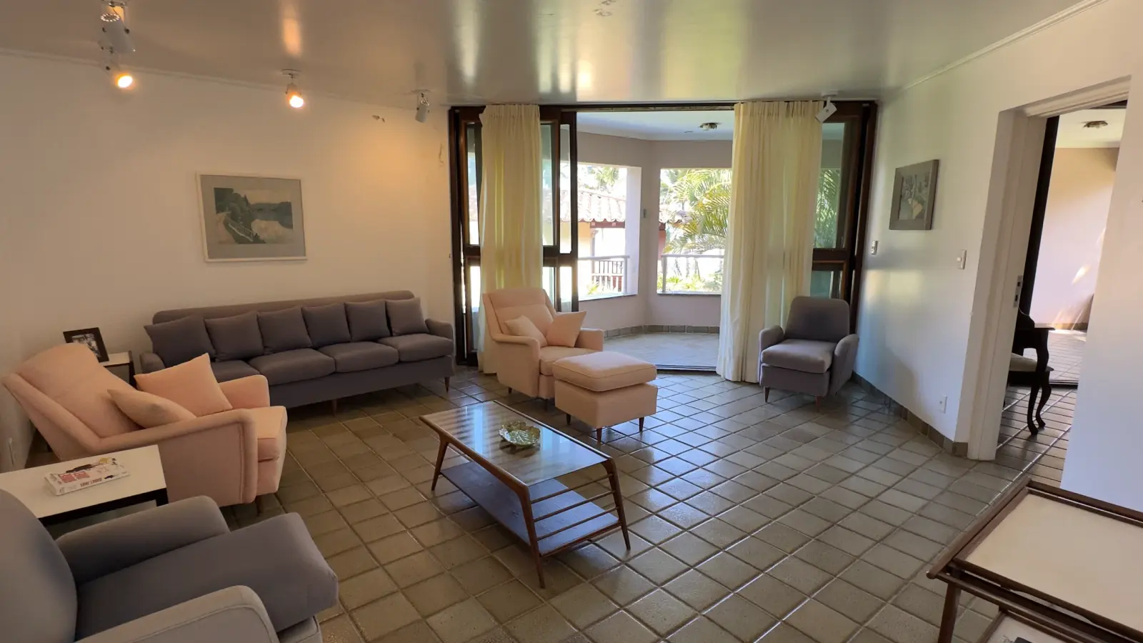 Casa no condominio Iporanga praia de São Pedro para locação temporada (38)