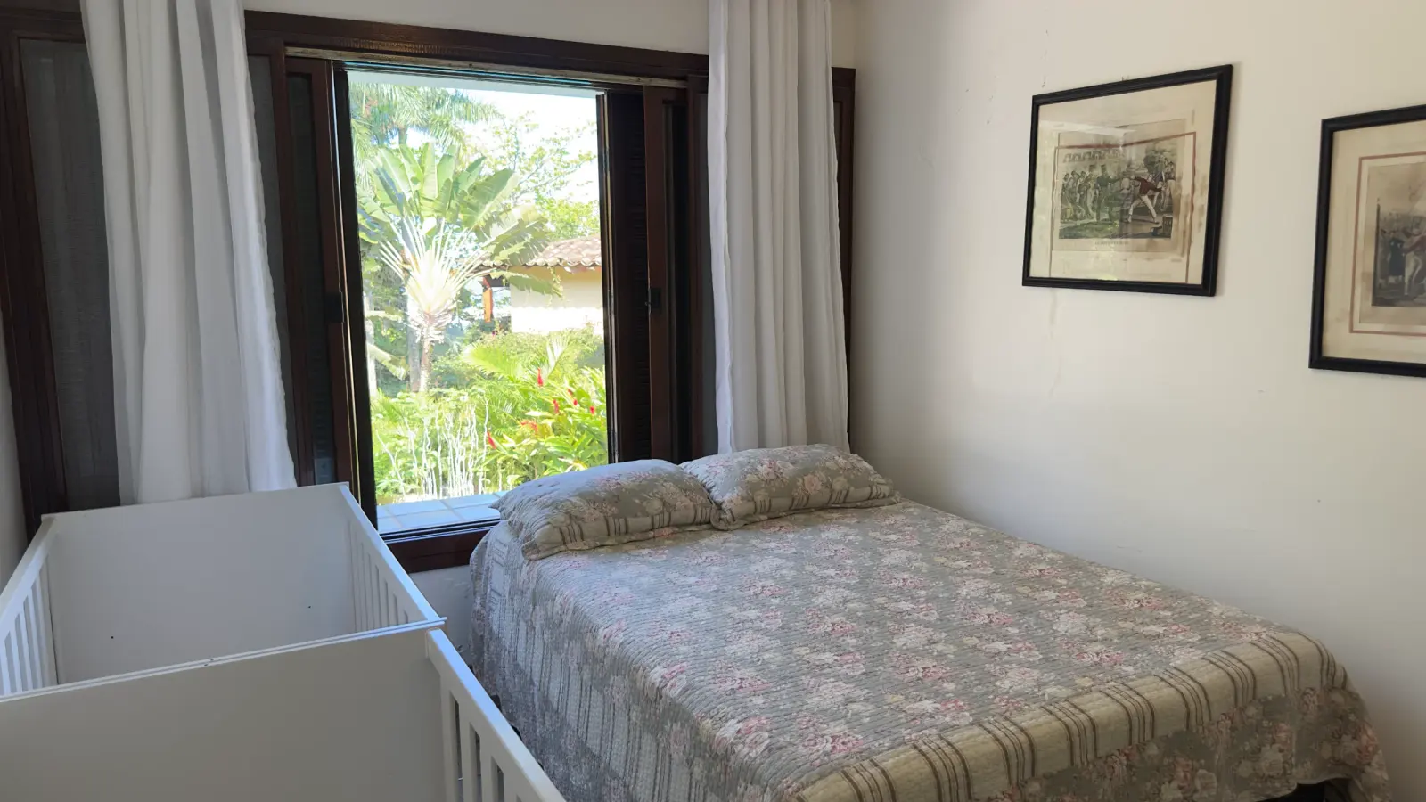 Casa no condominio Iporanga praia de São Pedro para locação temporada (32)
