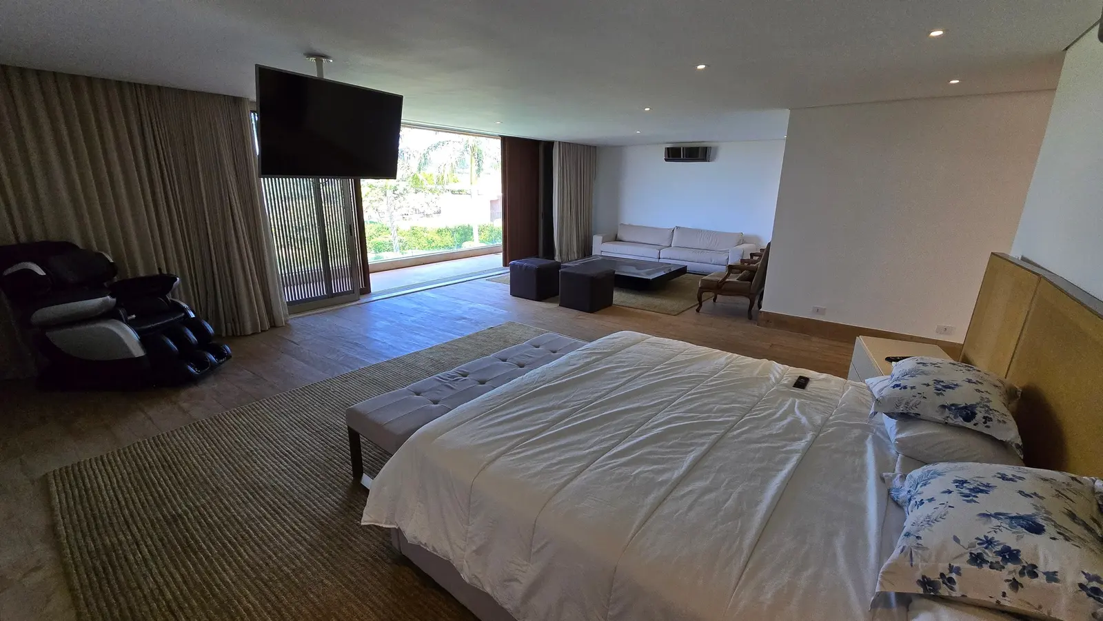 Suíte 1 — Fazenda Boa Vista, Porto Feliz, à venda e para locação, Casa