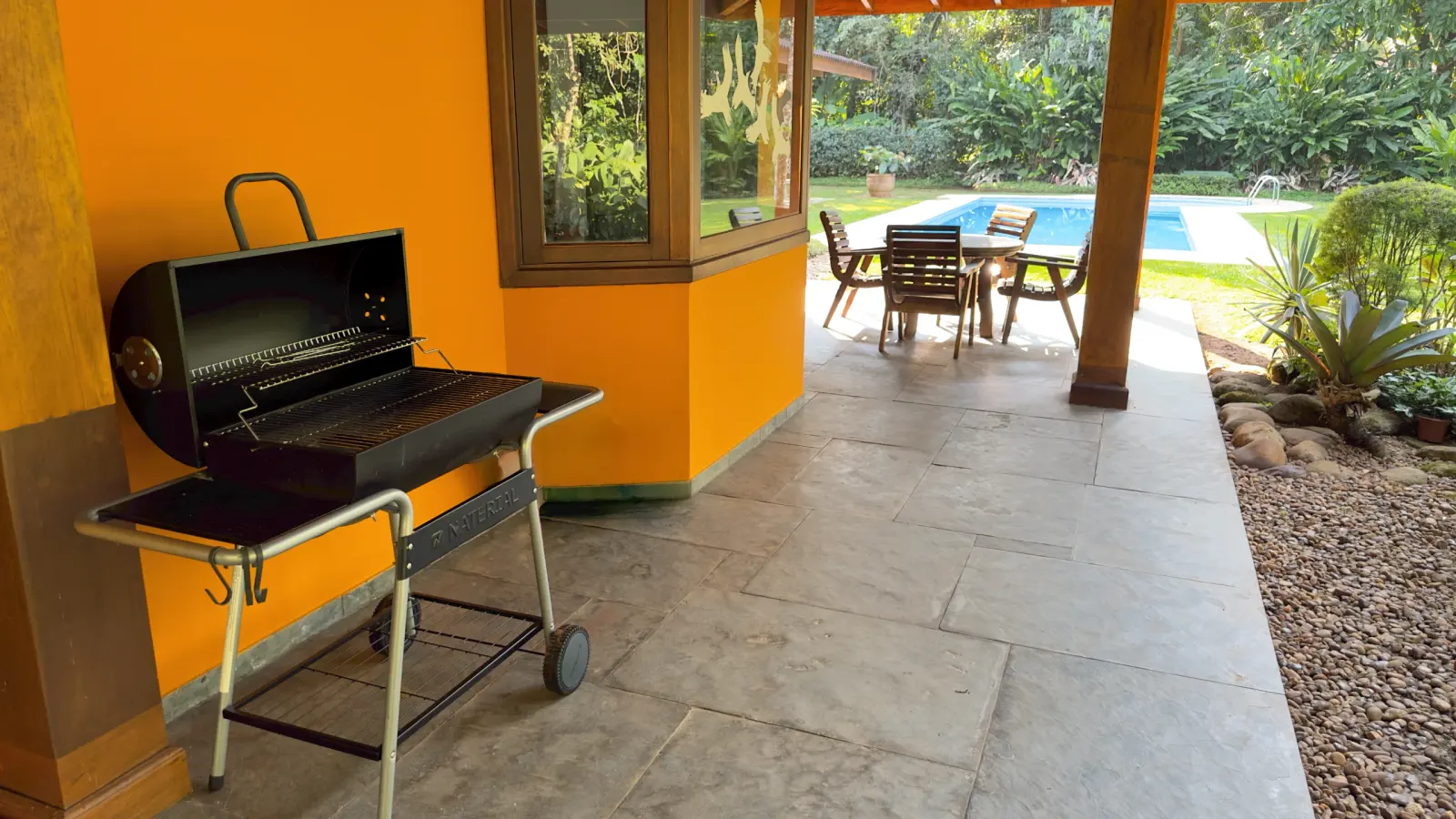 Área externa 20 — Iporanga, Guarujá, para temporada, Casa