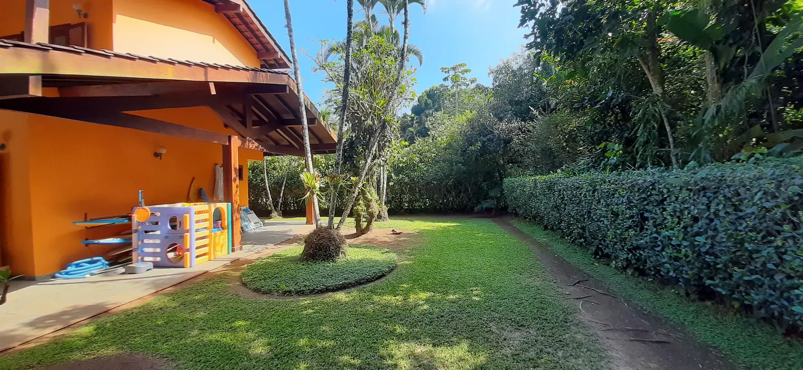 Área externa 11 — Iporanga, Guarujá, para temporada, Casa