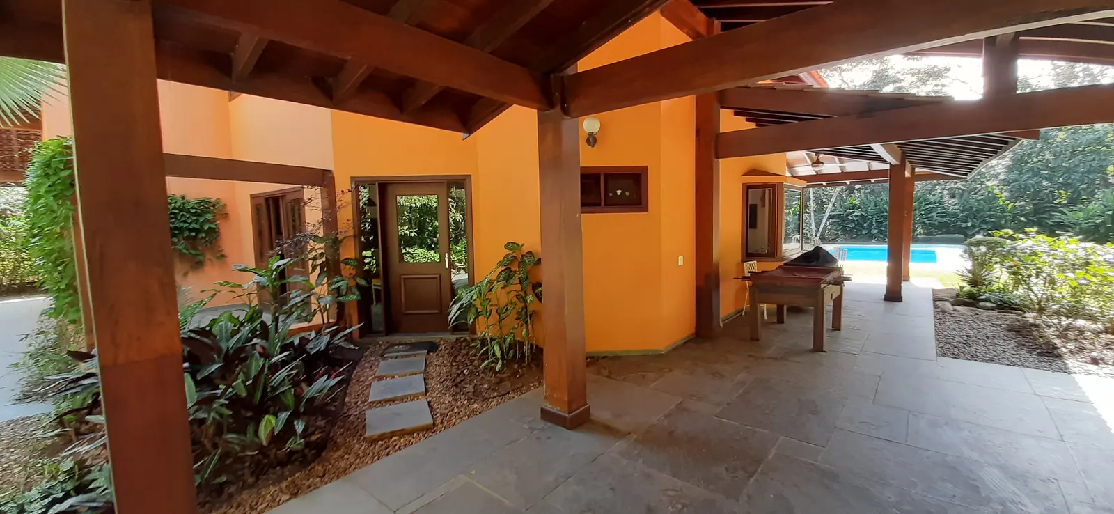 Área externa 18 — Iporanga, Guarujá, para temporada, Casa