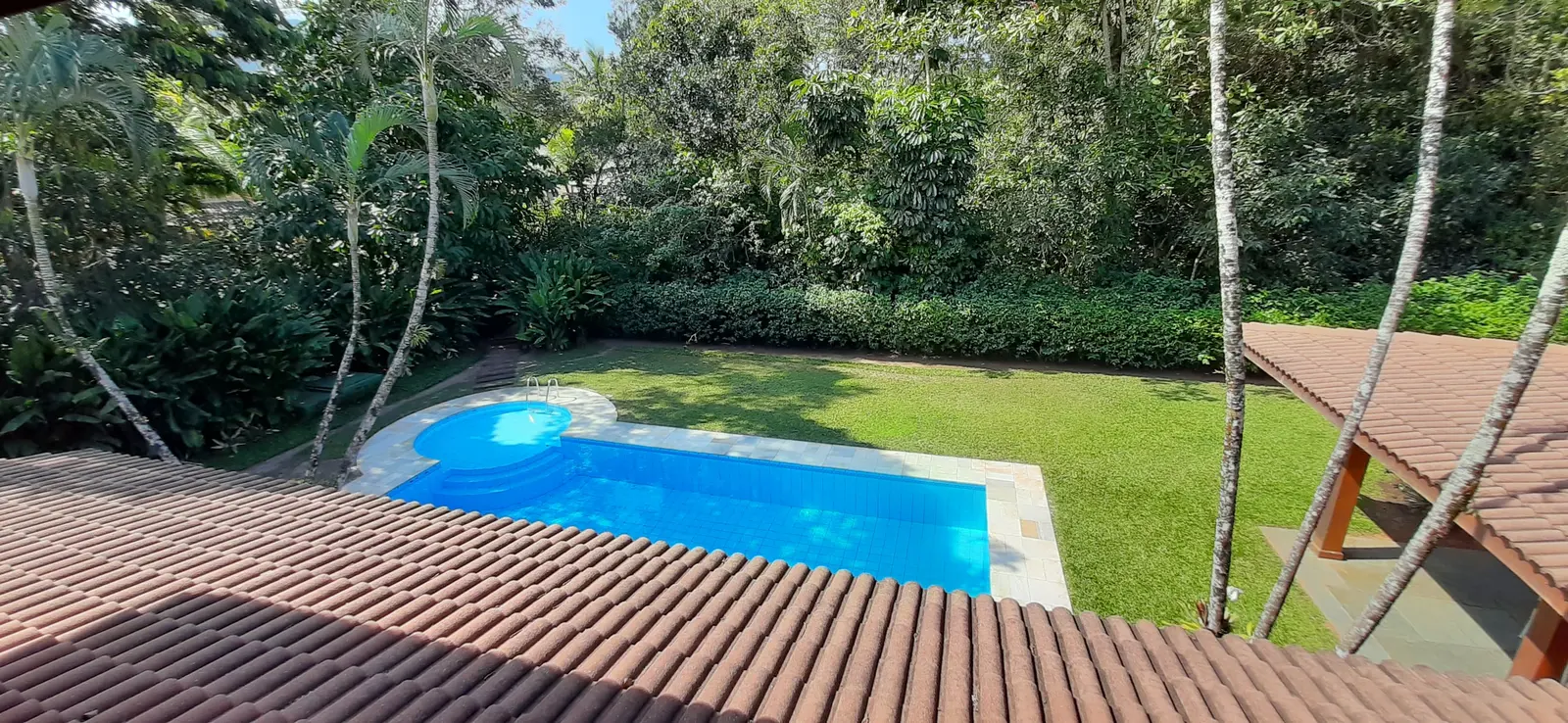 Área externa 4 — Iporanga, Guarujá, para temporada, Casa