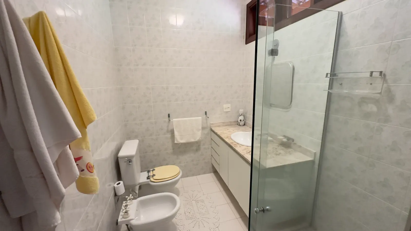Suíte 7 — Iporanga, Guarujá, para temporada, Casa