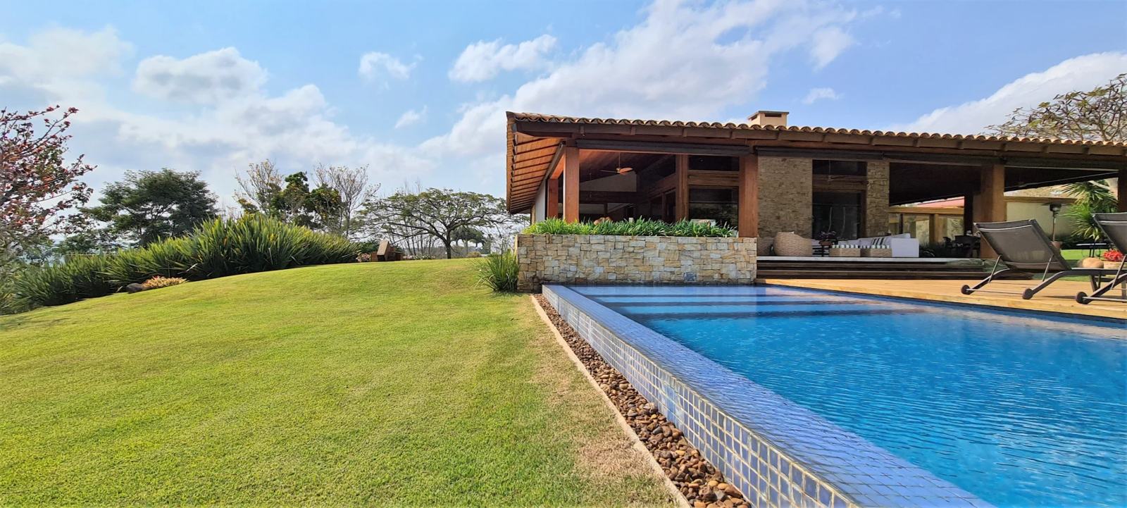 Fachada — Quinta da Baroneza, Bragança Paulista, à venda, Casa