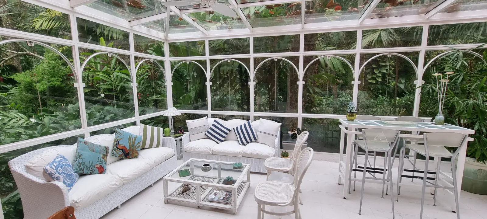 Ambiente interno 1 — Iporanga, Guarujá, para temporada, Casa