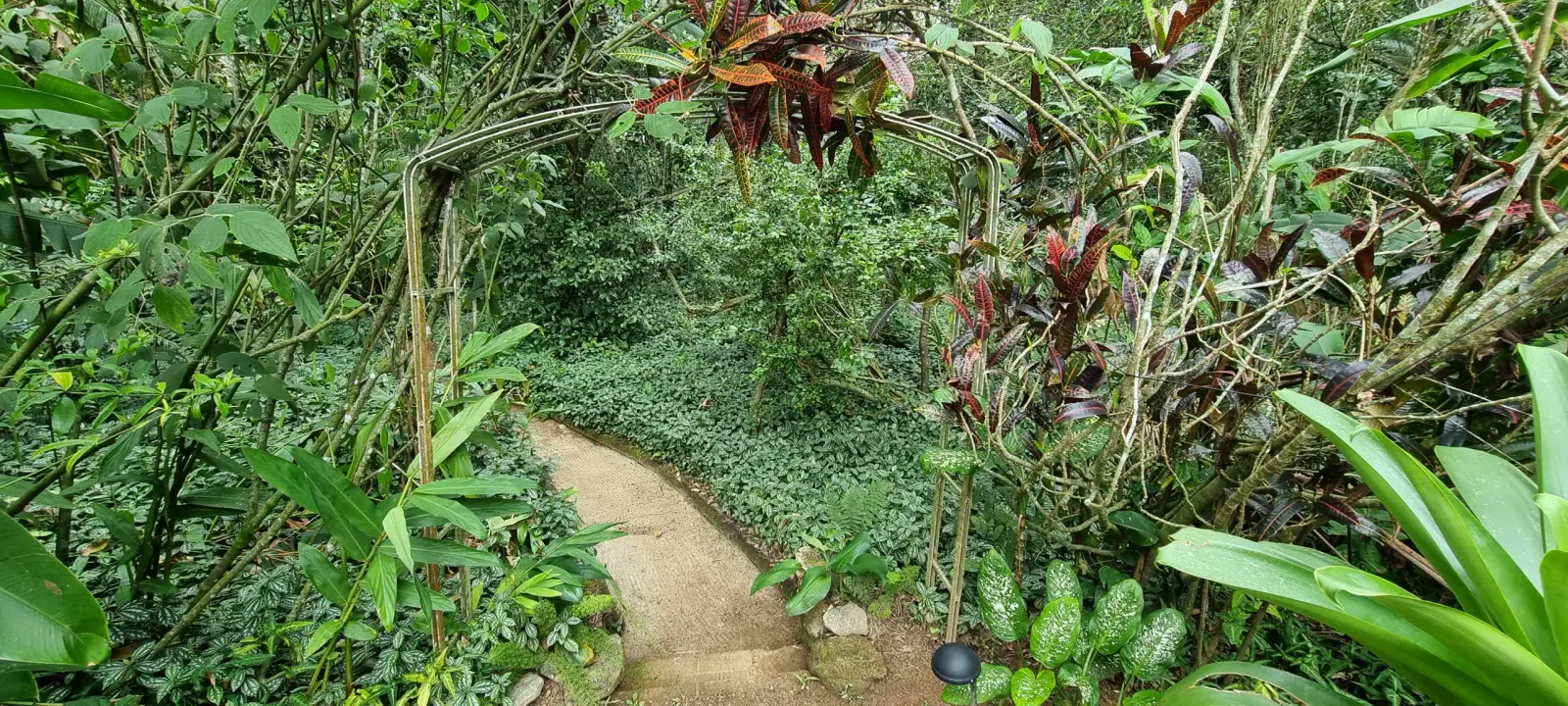 Área externa 15 — Iporanga, Guarujá, para temporada, Casa