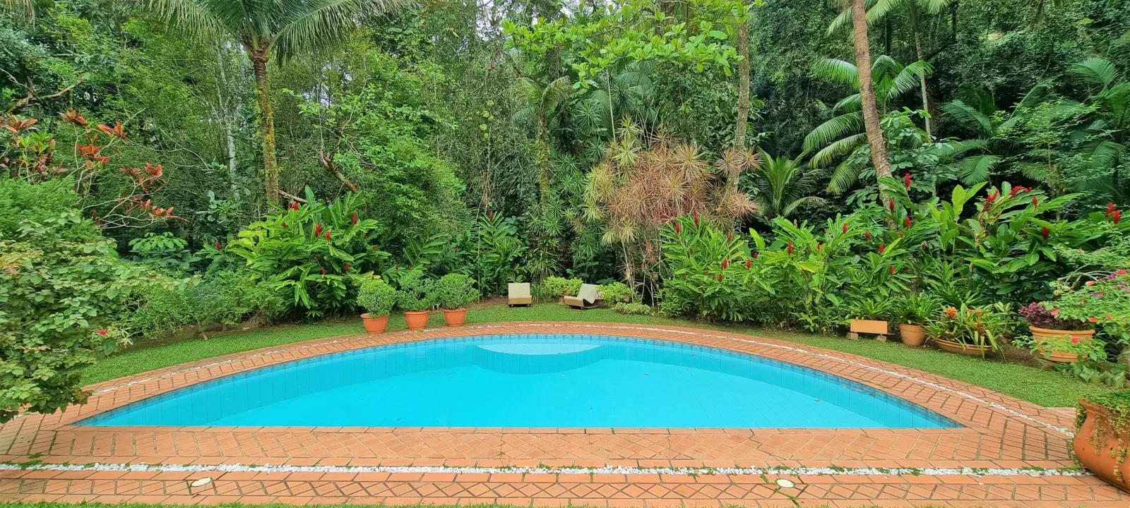 Área externa 14 — Iporanga, Guarujá, para temporada, Casa