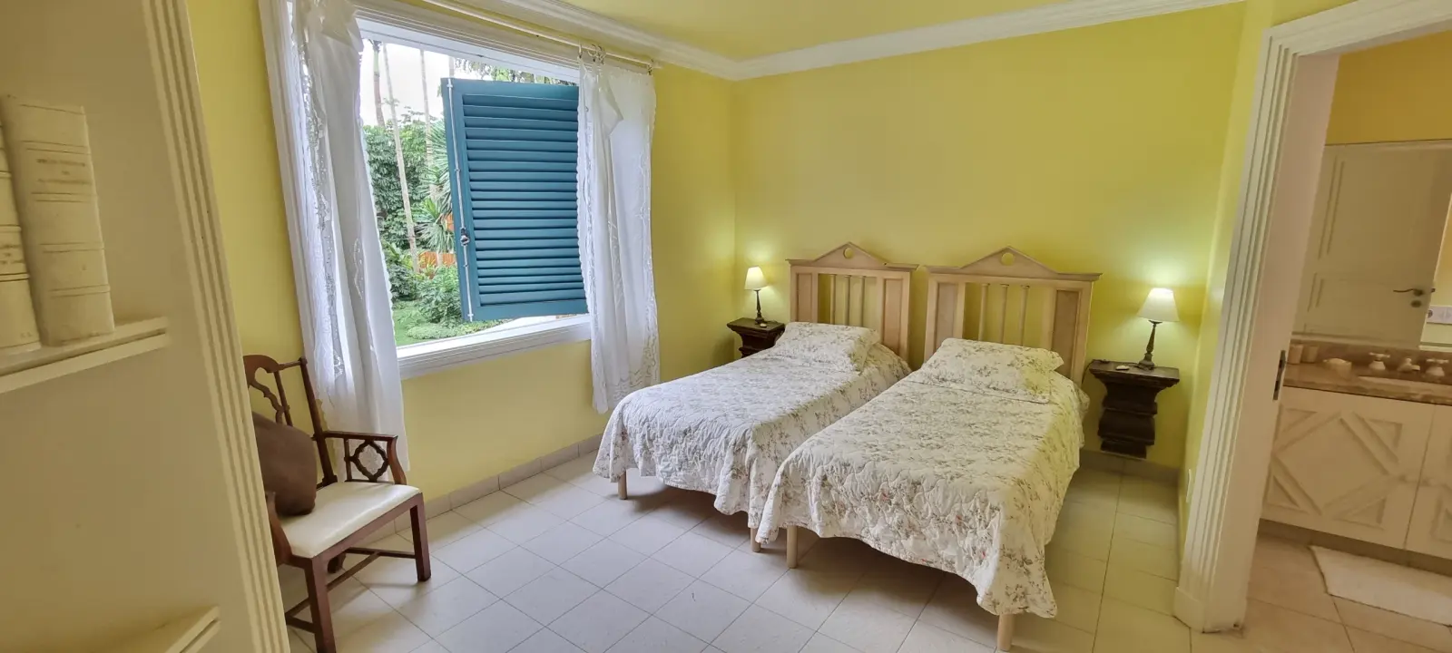 Suíte 1 — Iporanga, Guarujá, para temporada, Casa