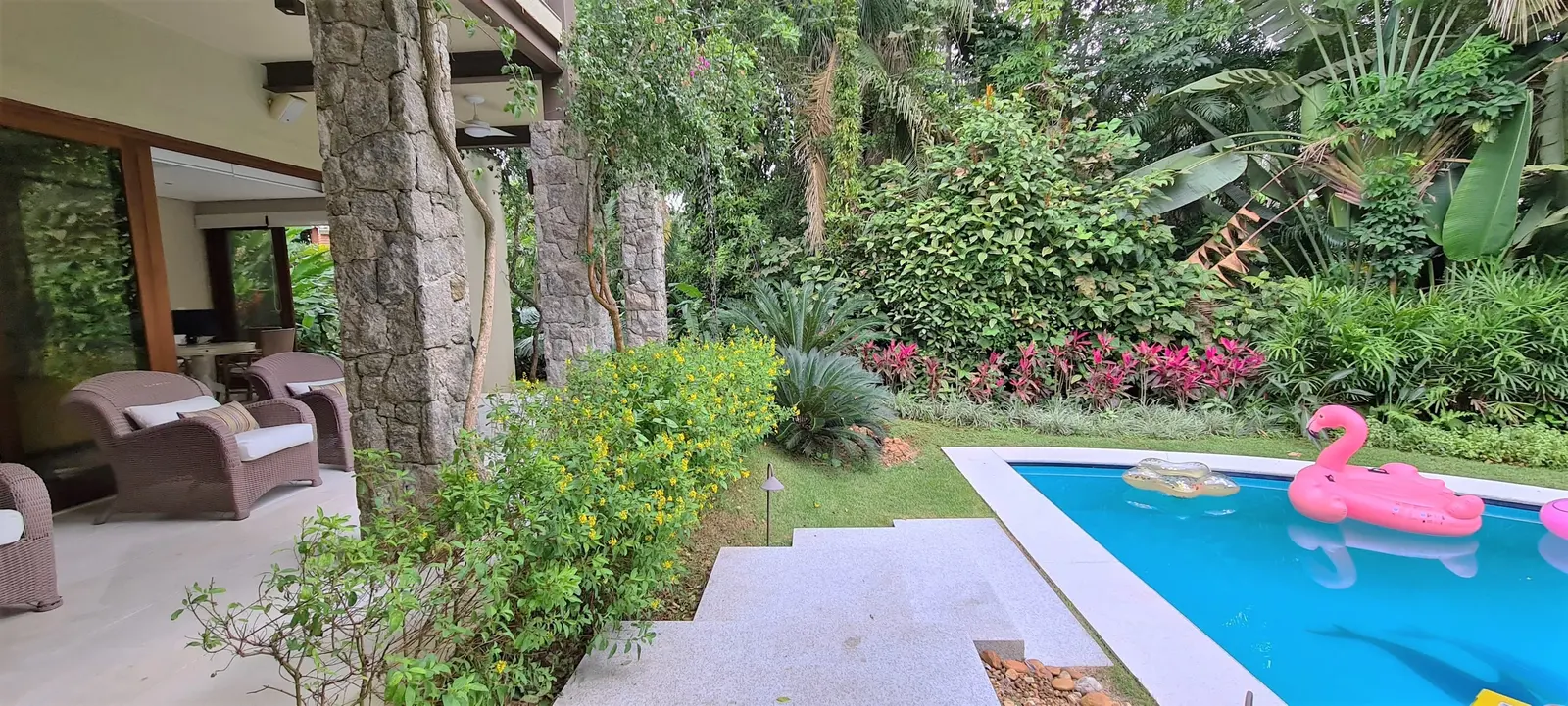 Área externa 8 — Iporanga, Guarujá, para temporada, Casa