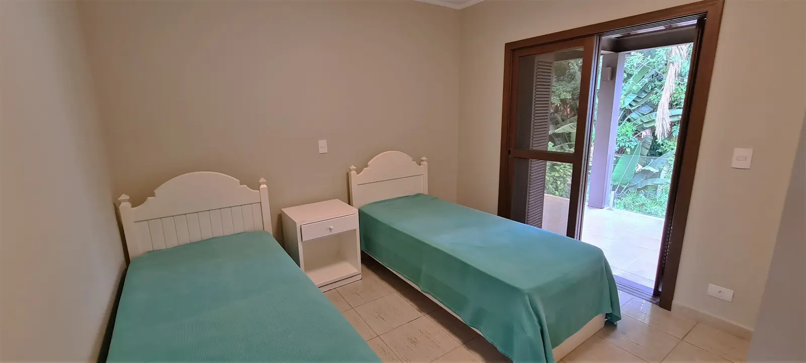 Suíte 8 — Iporanga, Guarujá, para temporada, Casa