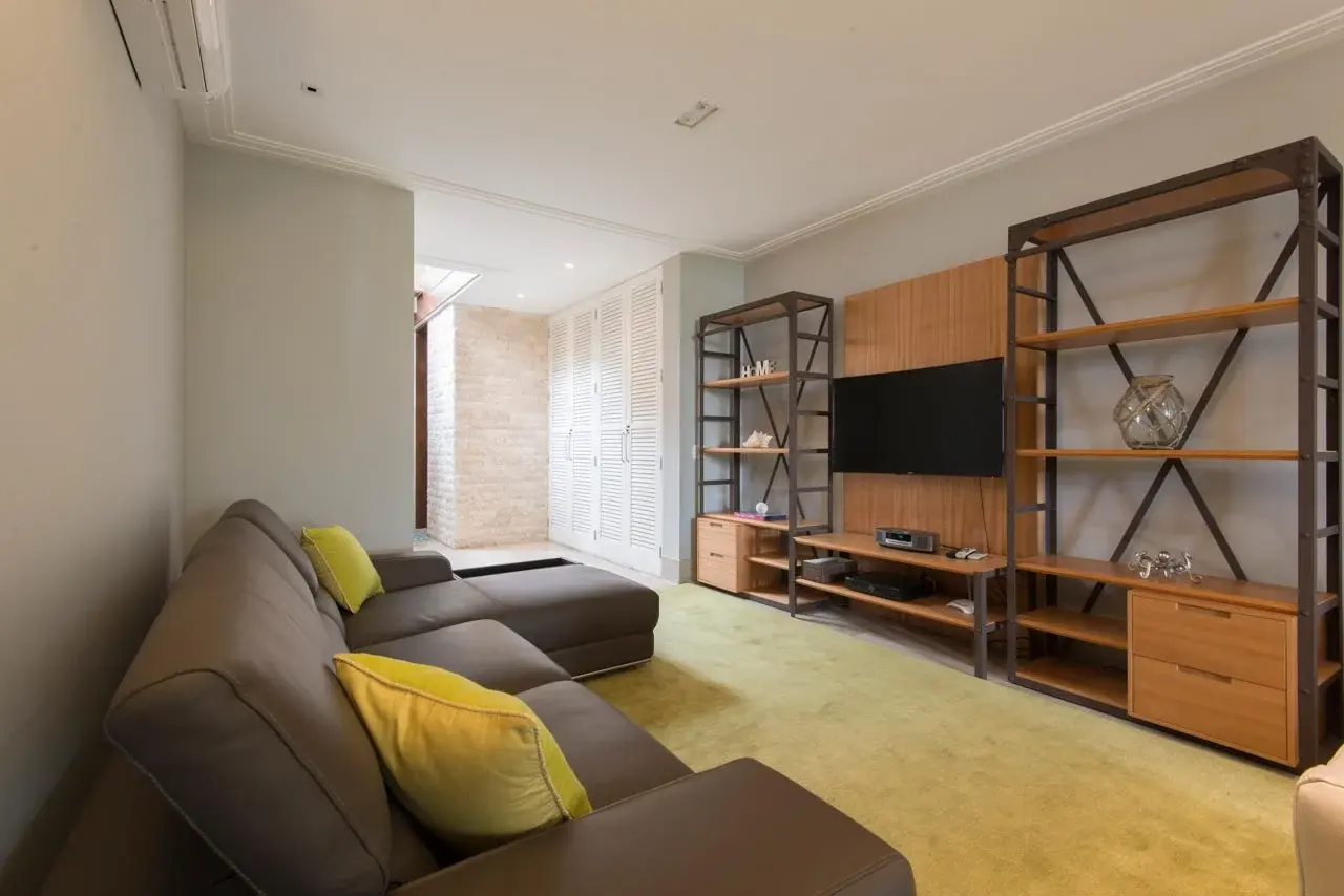 Ambiente interno 1 — São Pedro, Guarujá, para temporada, Casa