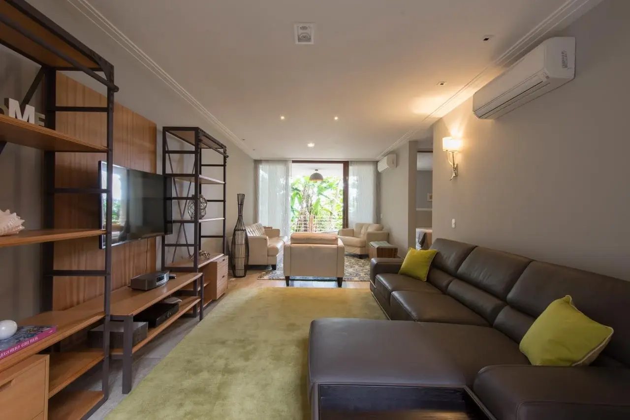 Ambiente interno 3 — São Pedro, Guarujá, para temporada, Casa