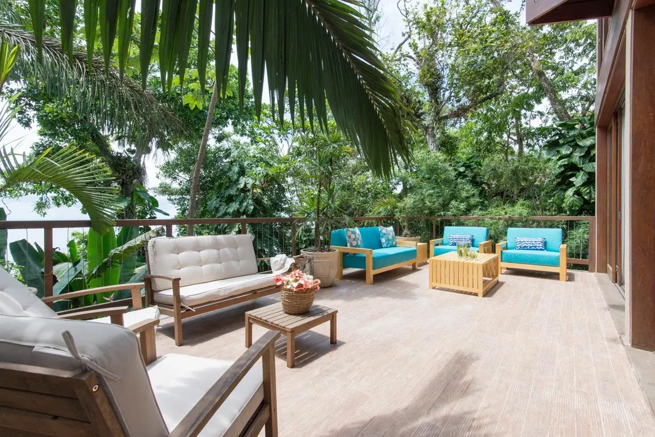 Área externa 9 — São Pedro, Guarujá, para temporada, Casa