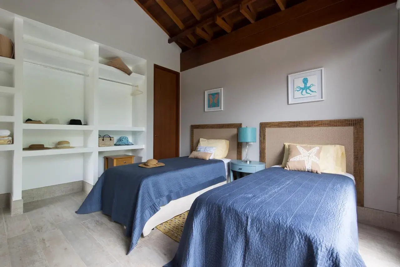 Suíte 11 — São Pedro, Guarujá, para temporada, Casa