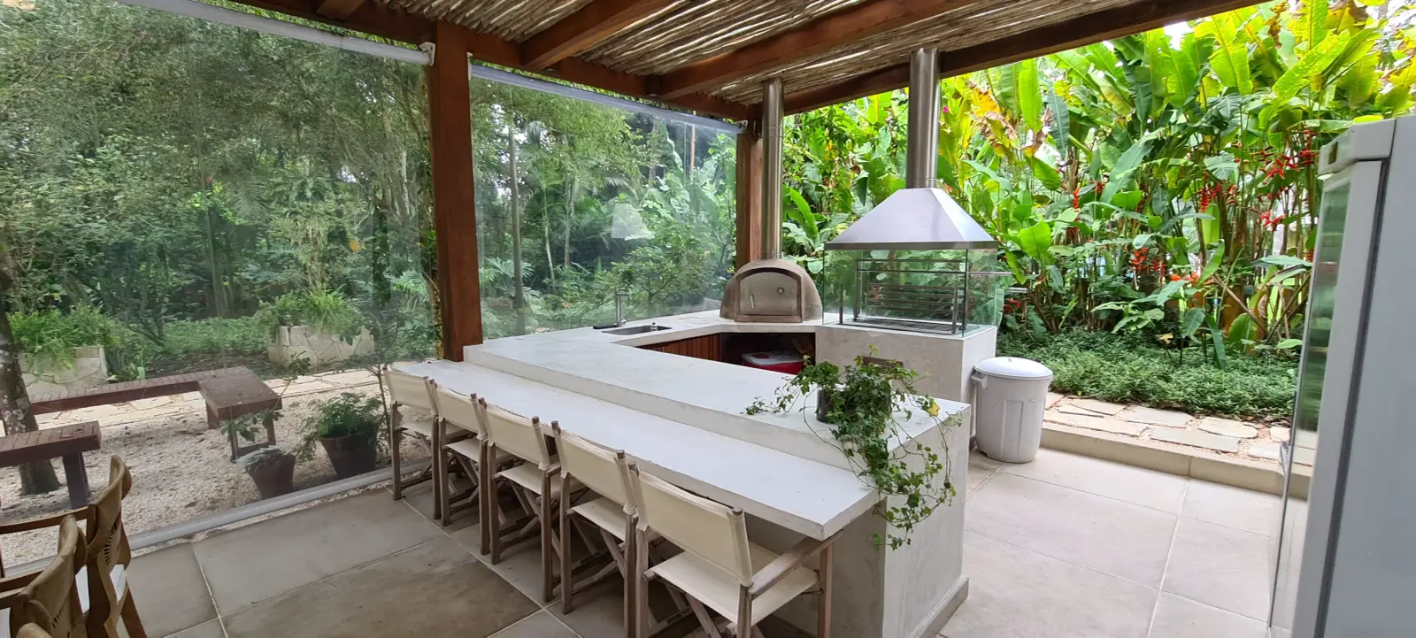 Área externa 8 — Iporanga, Guarujá, para temporada, Casa