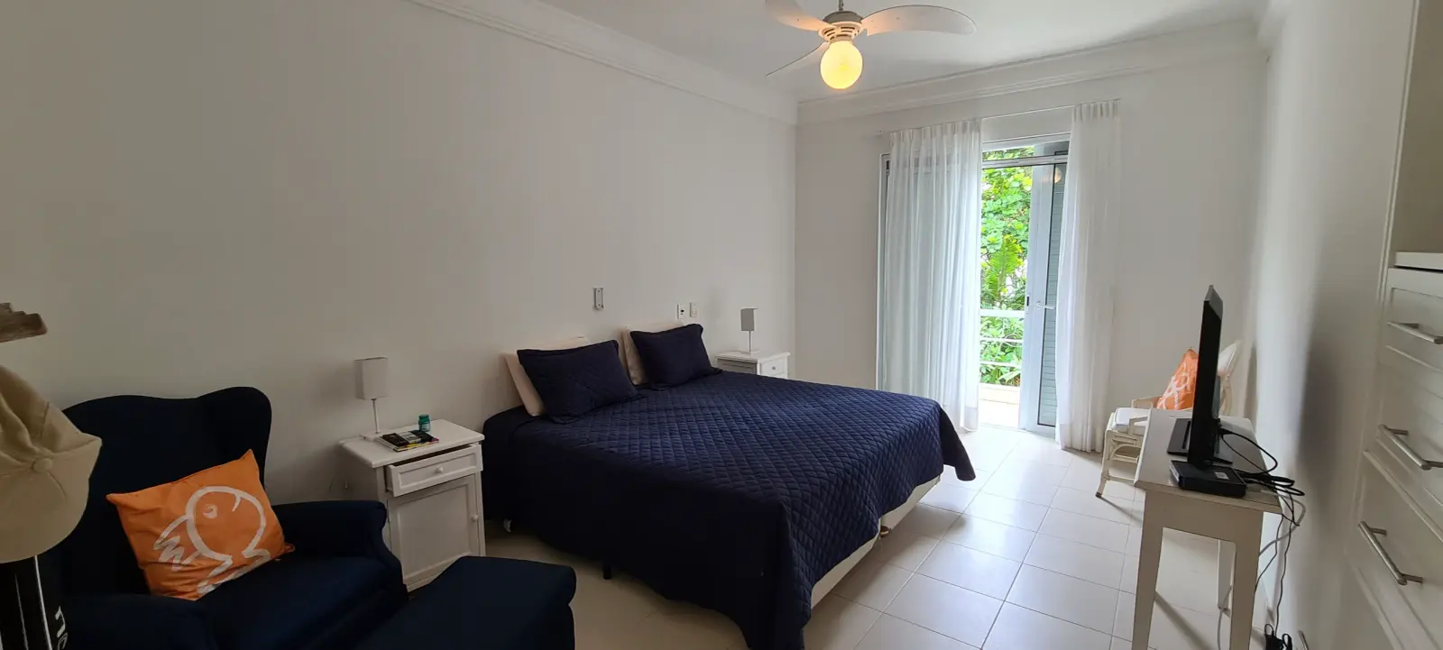 Suíte 7 — Iporanga, Guarujá, para temporada, Casa