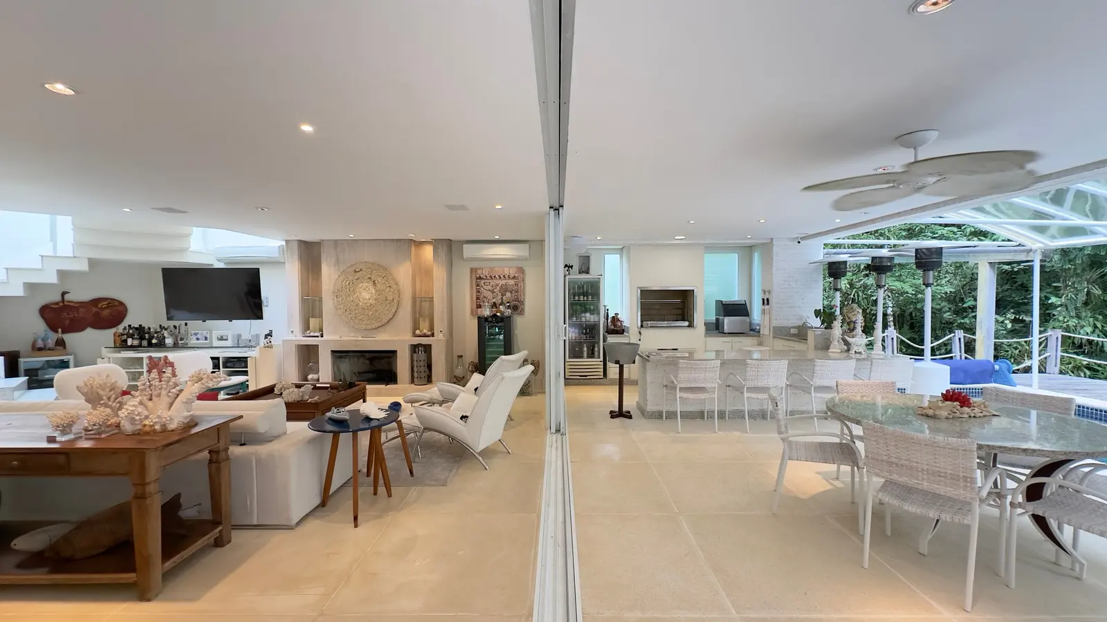 Ambiente interno 21 — Iporanga, Guarujá, à venda e para locação, Casa
