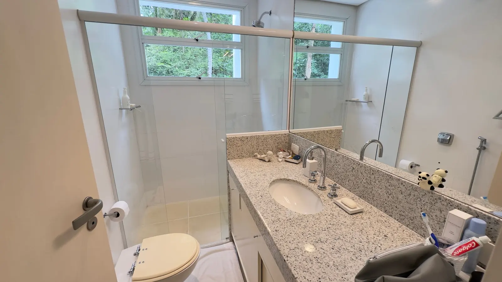 Suíte 9 — Iporanga, Guarujá, à venda e para locação, Casa