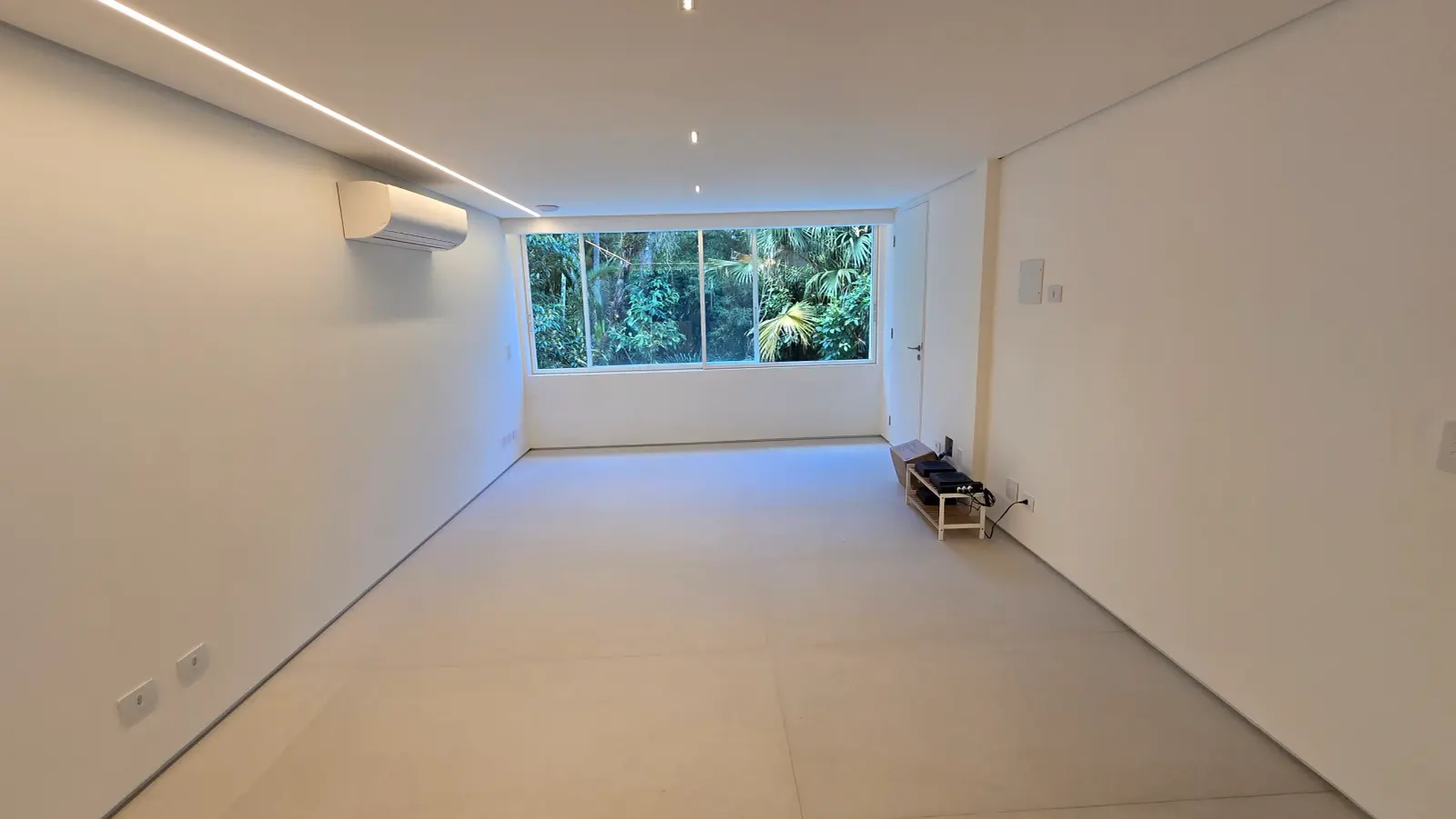 Suíte 11 — São Pedro, Guarujá, à venda, Casa