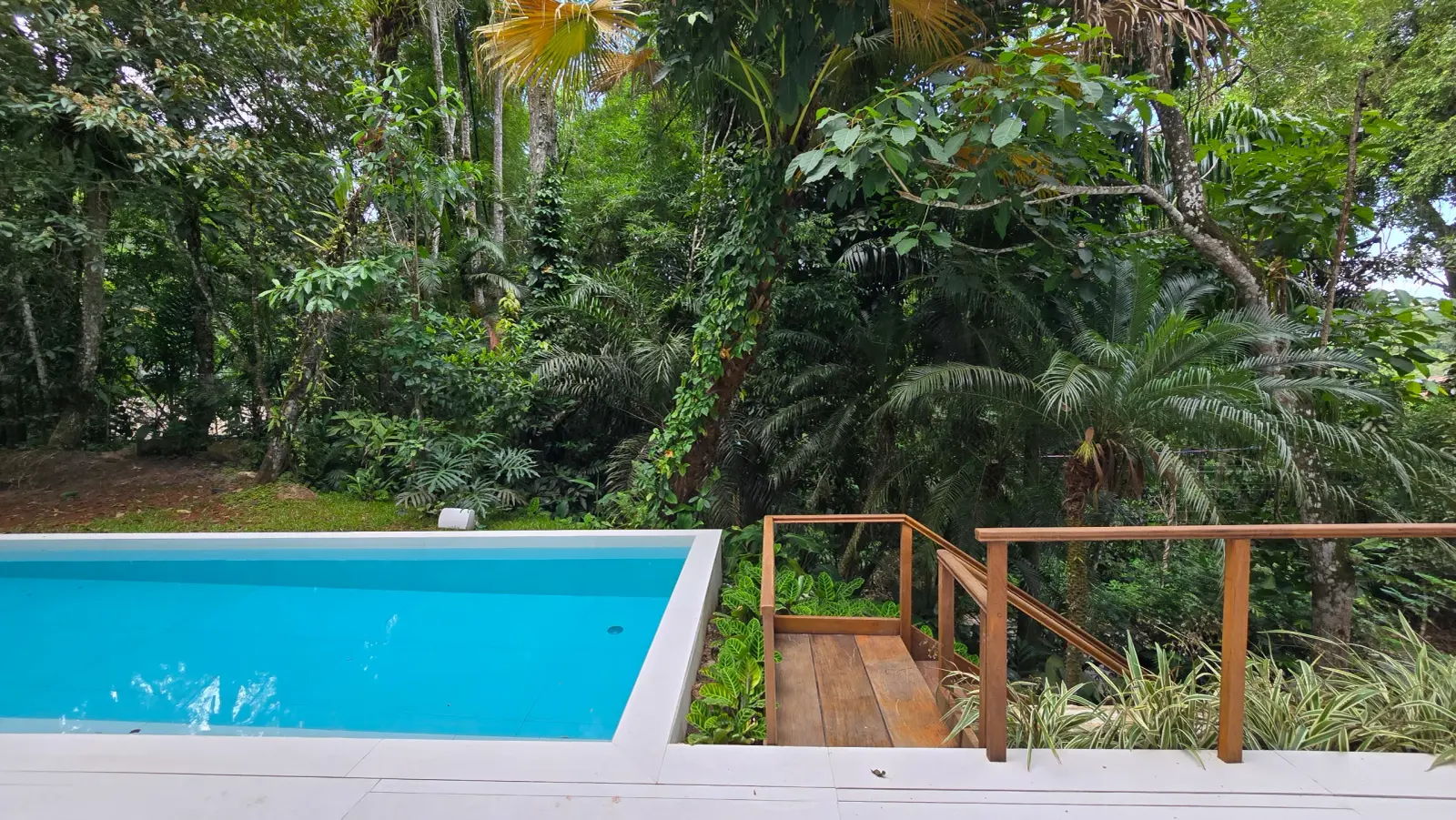Área externa 7 — São Pedro, Guarujá, à venda, Casa