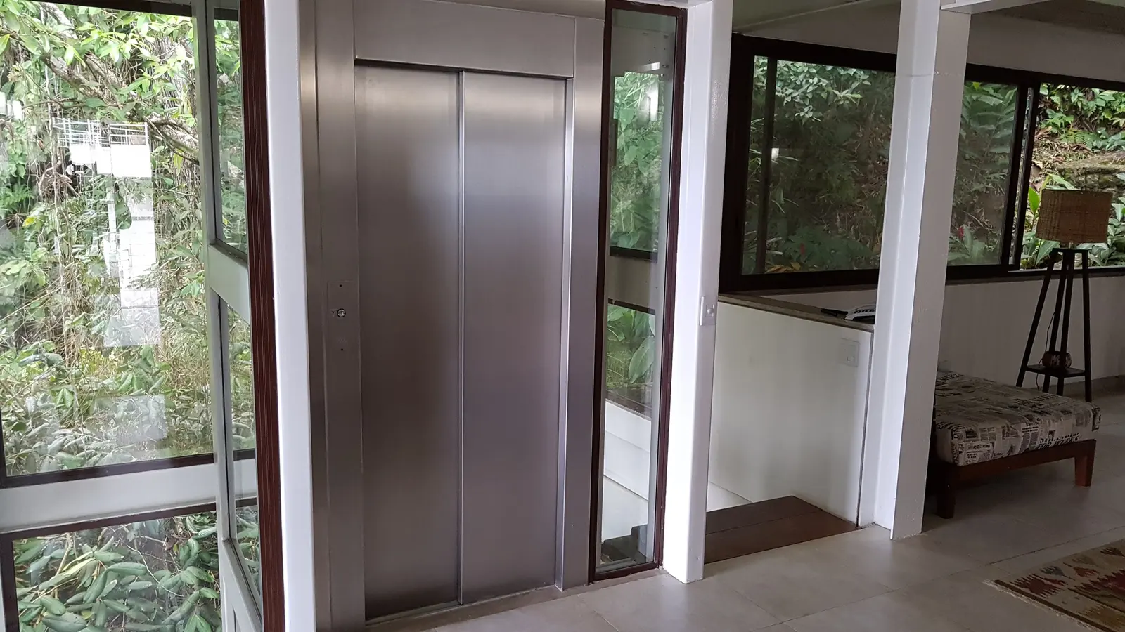 Área de serviço 2 — Tijucopava, Guarujá, à venda, Casa