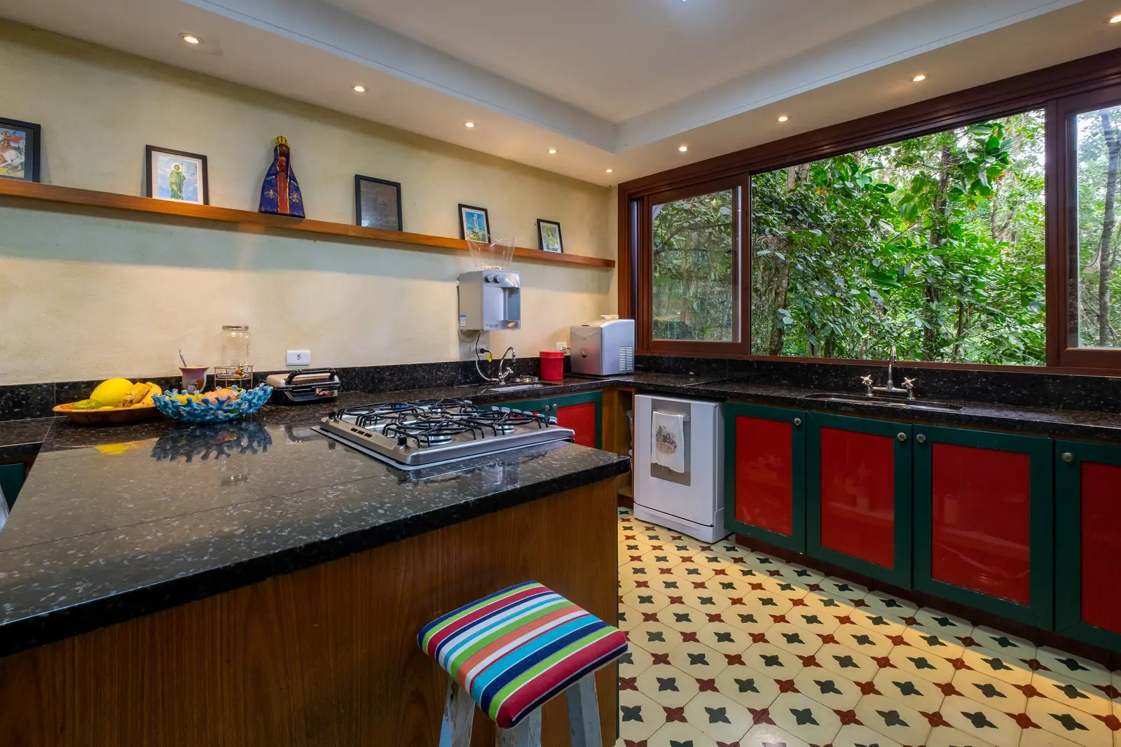 Área de serviço 3 — Tijucopava, Guarujá, para temporada, Casa