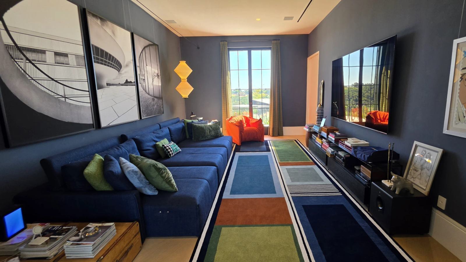 Casa a venda e locação Na fazenda Boa Vista Projeto de Duda Porto Vila Francesa Provençal - sala de tv
