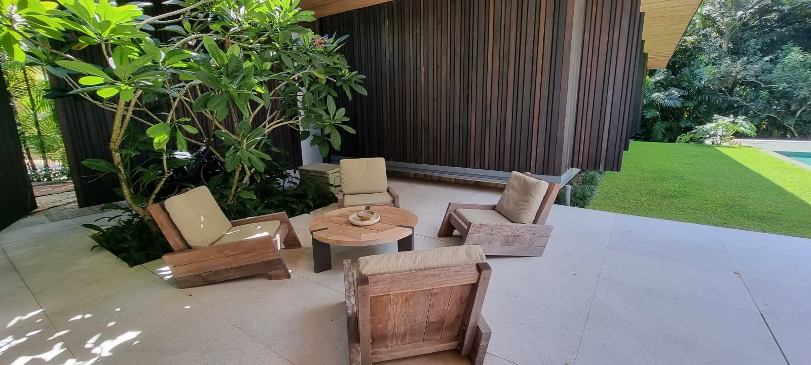 Área externa 12 — Iporanga, Guarujá, para temporada, Casa