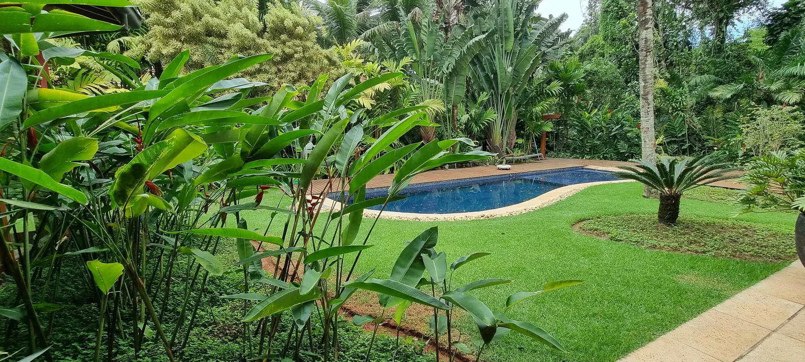 Área externa 10 — Iporanga, Guarujá, para temporada, Casa