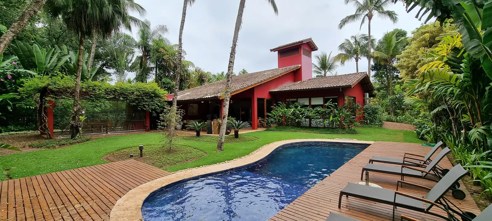 Foto 1 — Iporanga, Guarujá, para temporada, Casa
