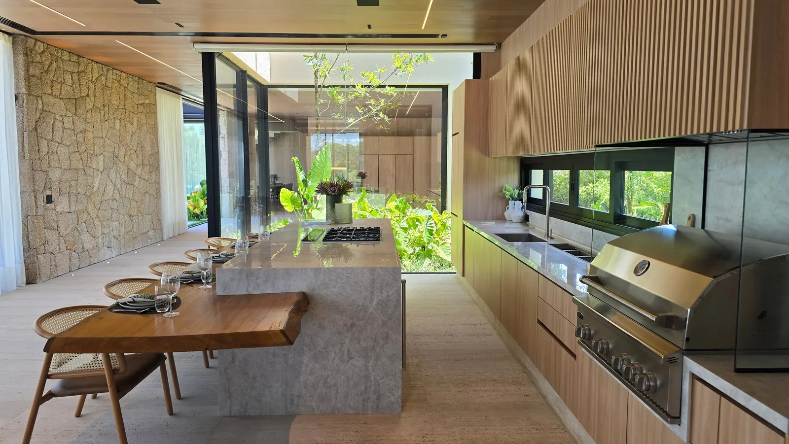 Ambiente interno 2 — Fazenda Boa Vista, Porto Feliz, à venda, Casa