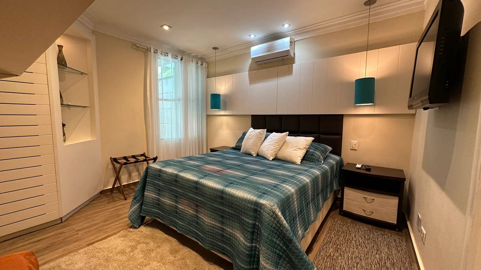 Suíte 10 — Tijucopava, Guarujá, à venda, Casa