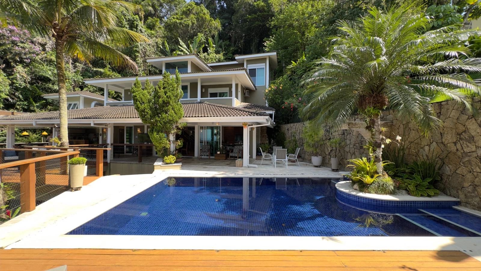 Fachada — Tijucopava, Guarujá, à venda, Casa