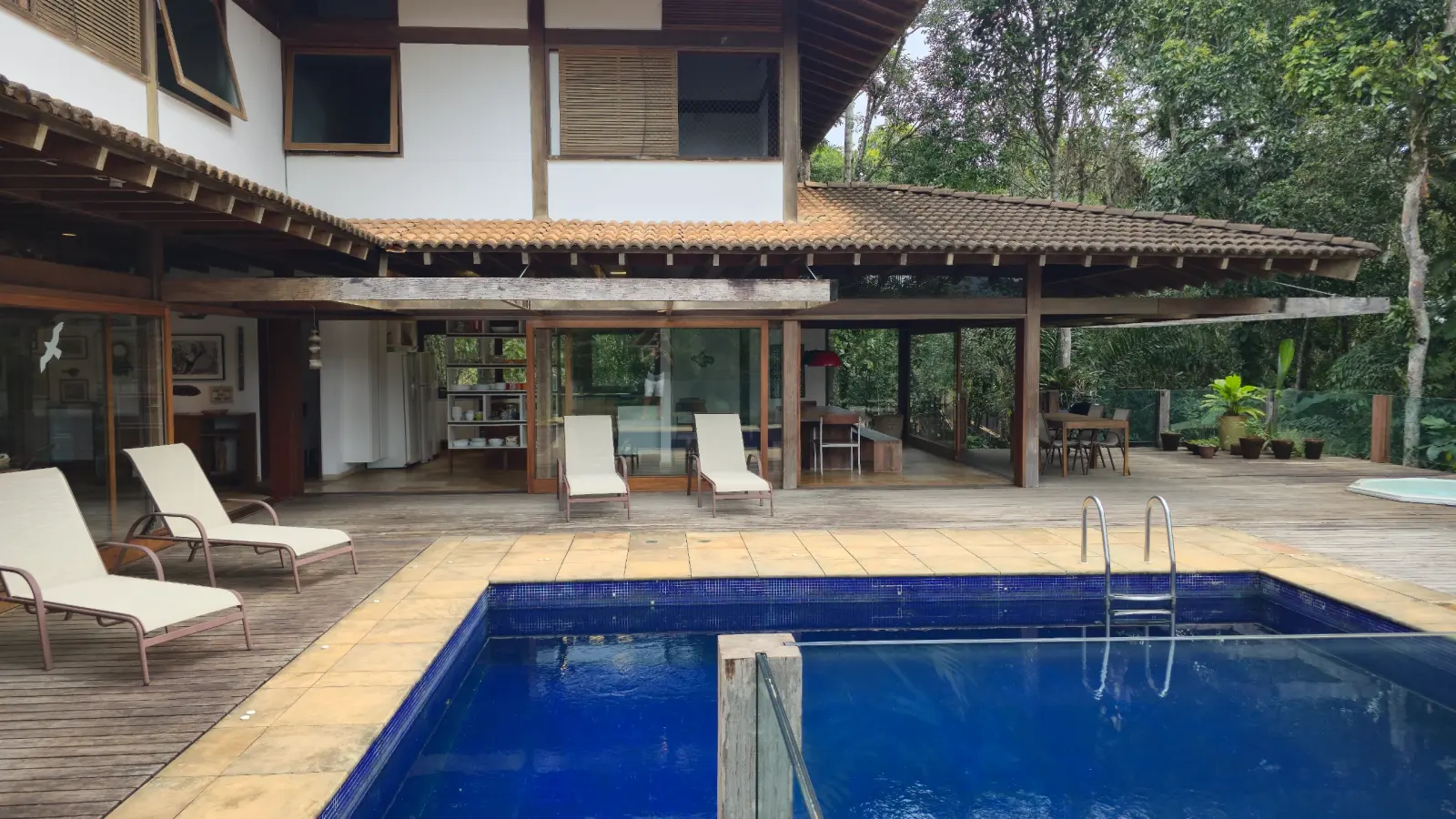 Área externa 3 — Iporanga, Guarujá, para temporada, Casa