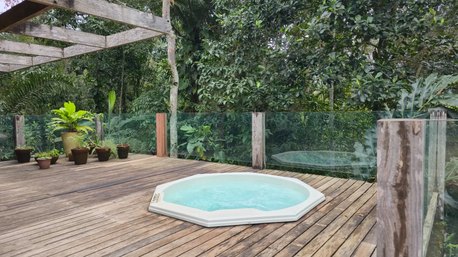 Área externa 6 — Iporanga, Guarujá, para temporada, Casa