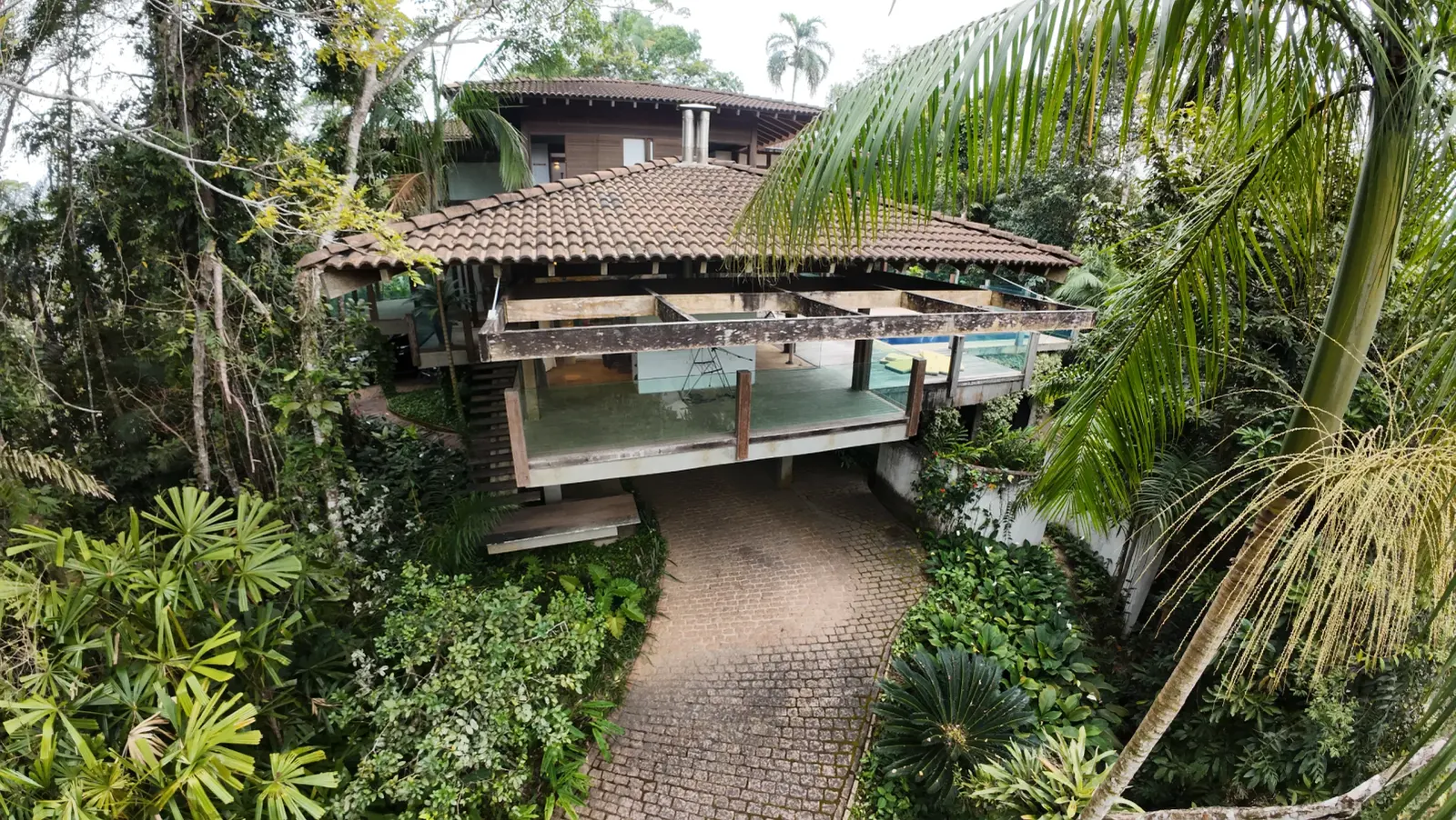 Área de serviço 3 — Iporanga, Guarujá, para temporada, Casa