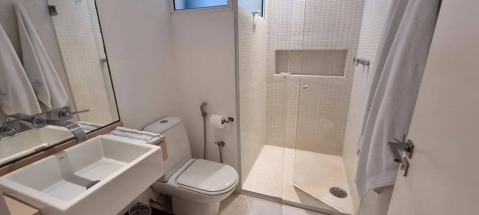 Suíte 2 — Iporanga, Guarujá, para temporada, Casa