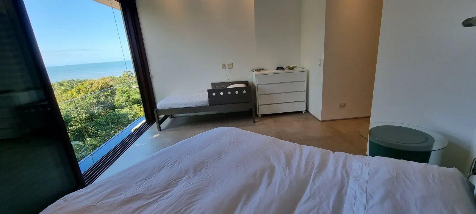 Suíte 10 — Iporanga, Guarujá, para temporada, Casa