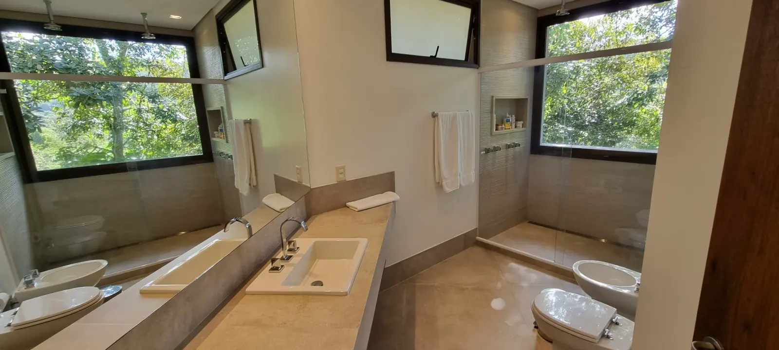 Suíte 12 — Iporanga, Guarujá, para temporada, Casa