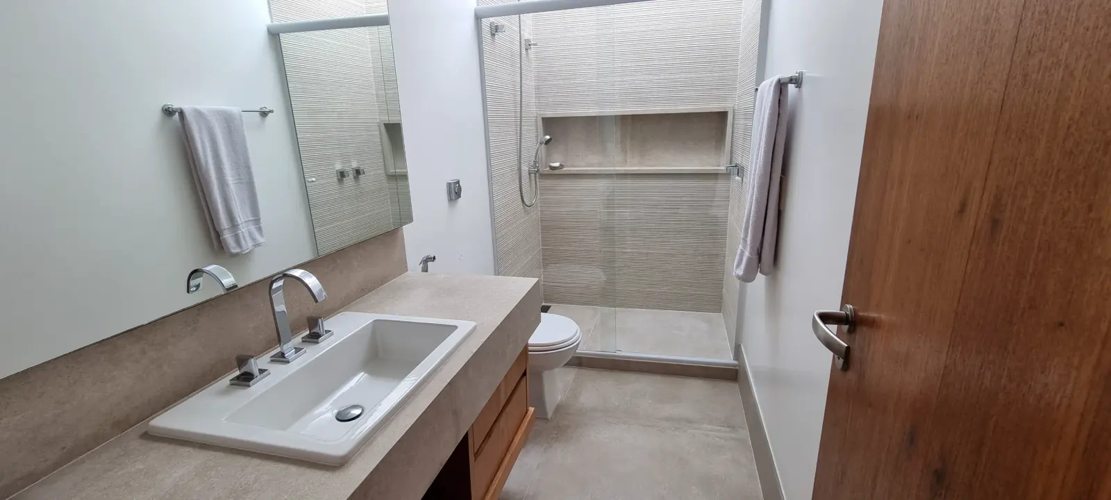 Suíte 9 — Iporanga, Guarujá, para temporada, Casa