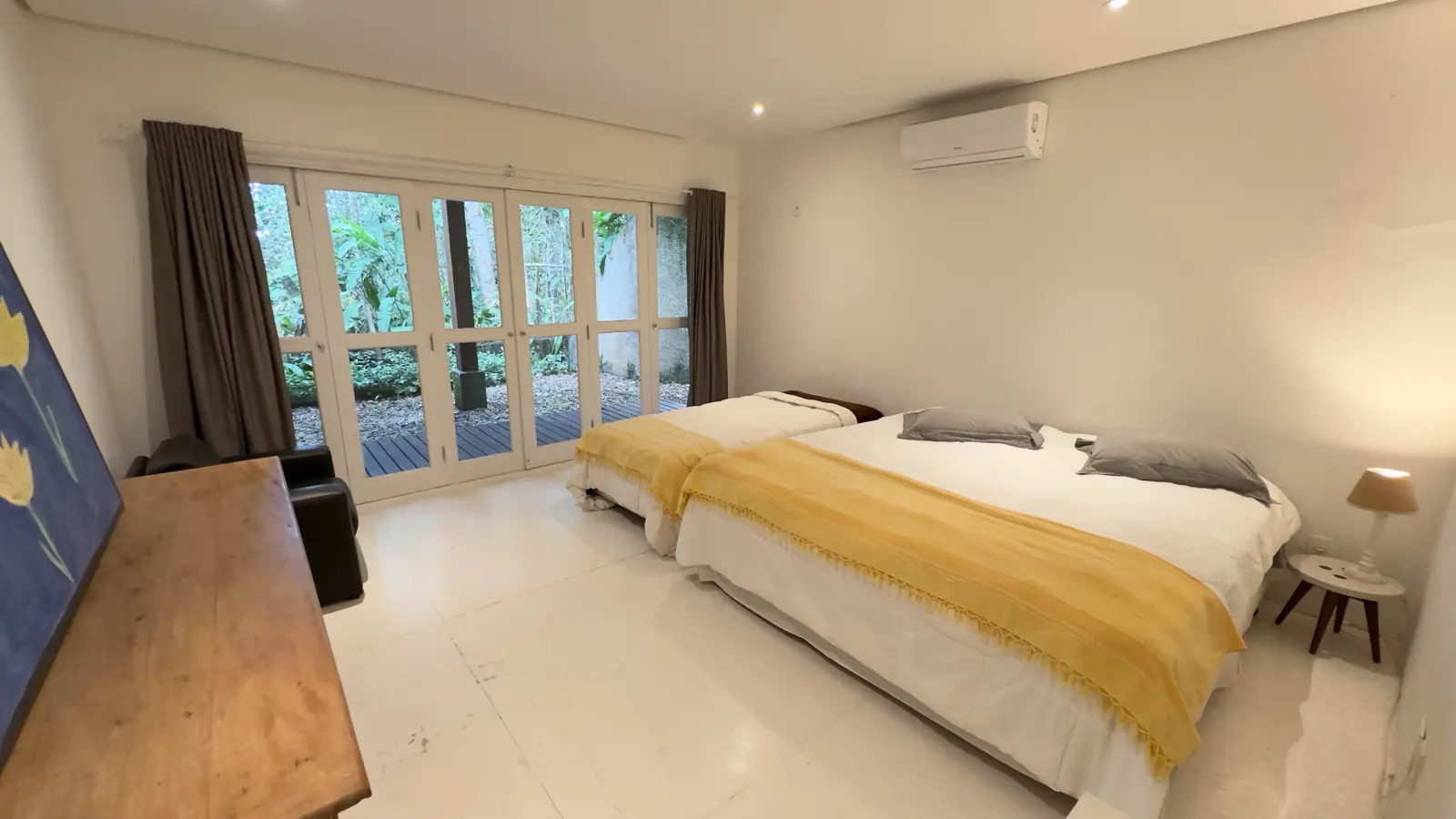 Suíte 1 — Iporanga, Guarujá, para temporada, Casa