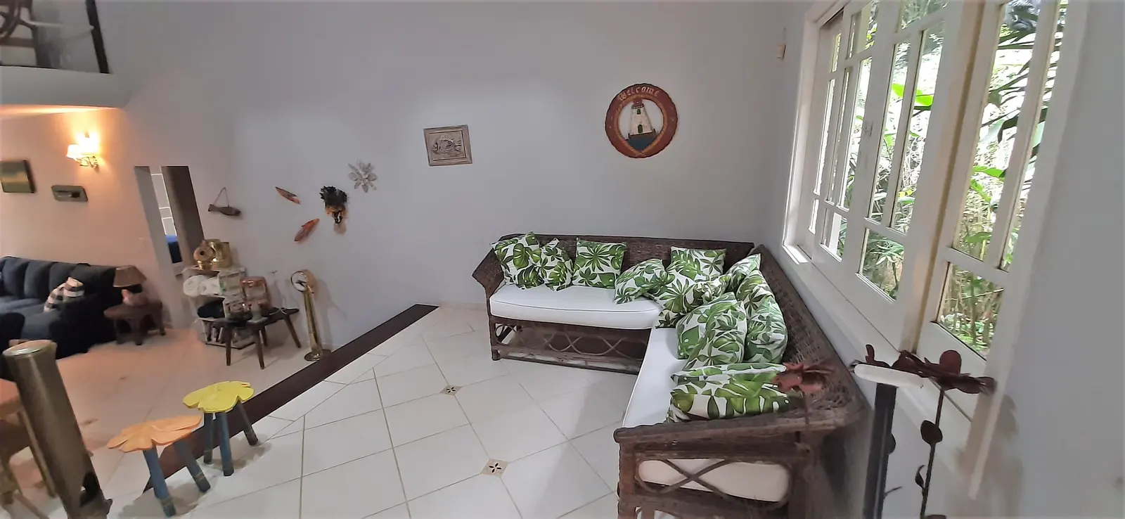 Ambiente interno 1 — São Pedro, Guarujá, à venda e para locação, Casa