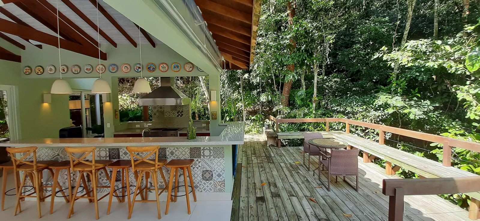 Área externa 18 — Iporanga, Guarujá, à venda e para locação, Casa