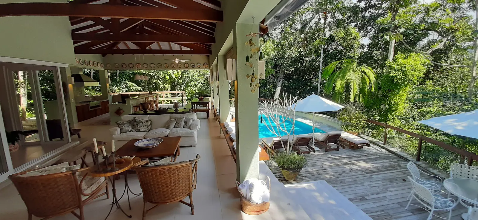 Área externa 15 — Iporanga, Guarujá, para temporada, Casa
