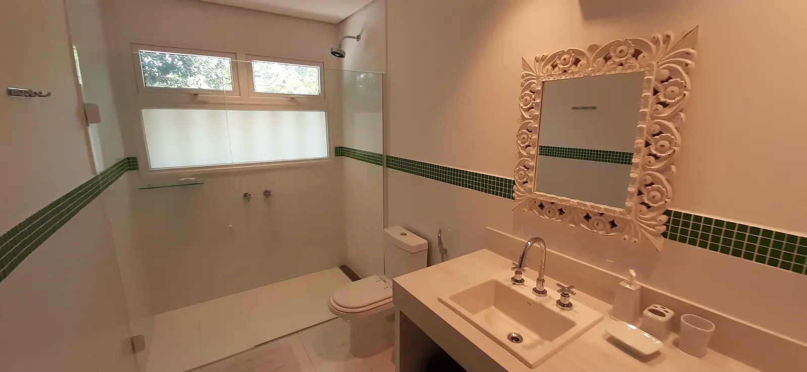 Suíte 9 — Iporanga, Guarujá, para temporada, Casa